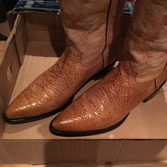 cowboy boots with dress slacks